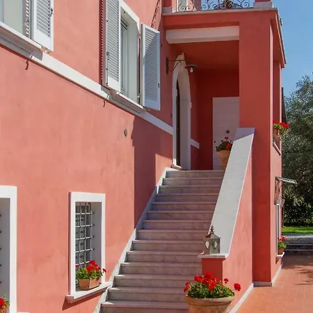 Rosse Апартаменты *