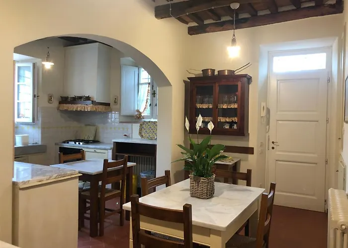 Rosse Apartamento Seravezza