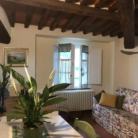 Rosse Apartament Seravezza